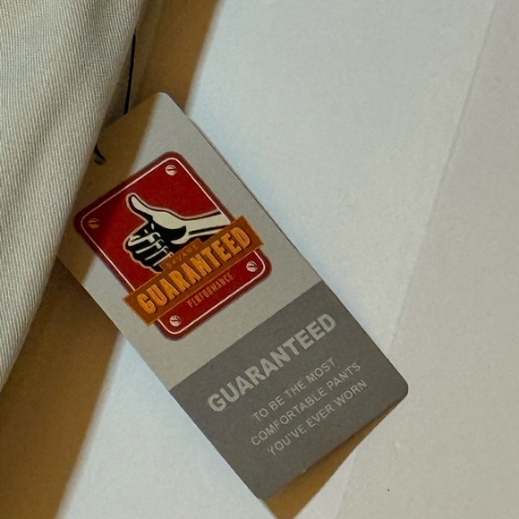 Men's Brand new with tags Savane 38X30 White Motion Pants - Picture 4 of 6